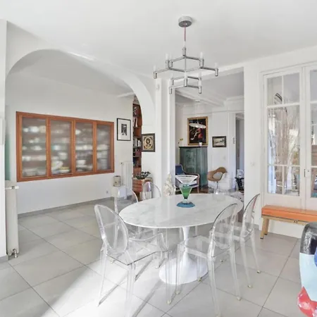 Apartment Luxueux Avec Terrasse Et Parking *